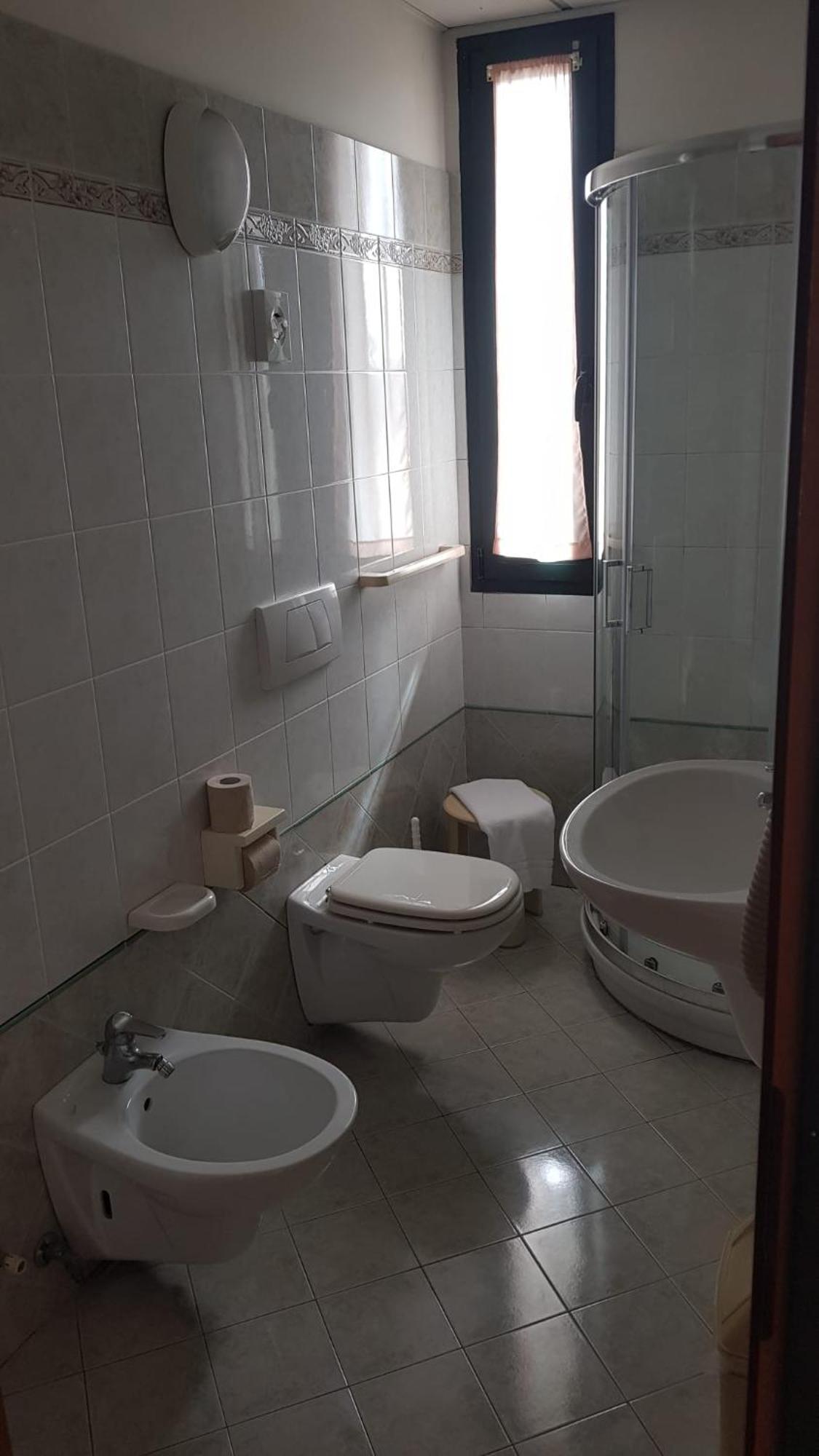רוסולינה Hotel Gran Delta Di Alba-Invest Srl מראה חיצוני תמונה