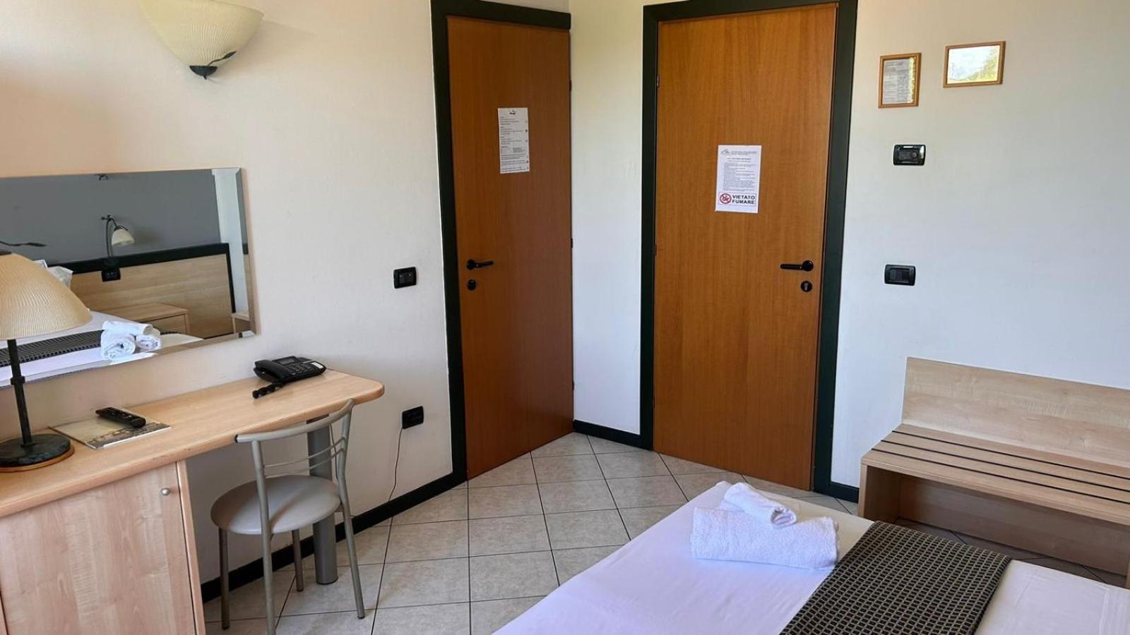 רוסולינה Hotel Gran Delta Di Alba-Invest Srl חדר תמונה