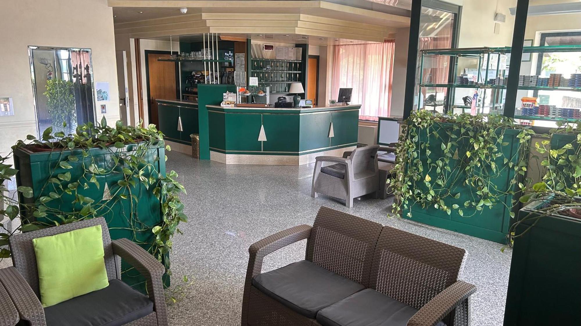 רוסולינה Hotel Gran Delta Di Alba-Invest Srl מראה חיצוני תמונה