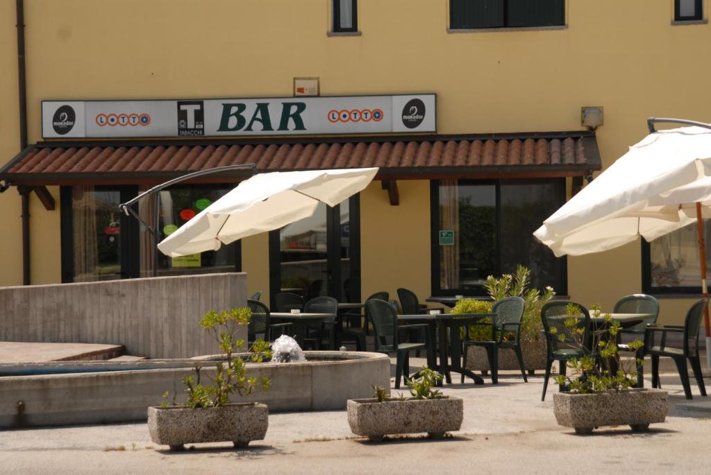 רוסולינה Hotel Gran Delta Di Alba-Invest Srl מראה חיצוני תמונה